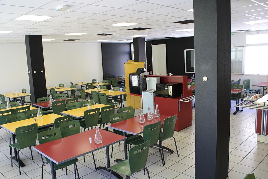 Salle de restauration de la résidence Colombier