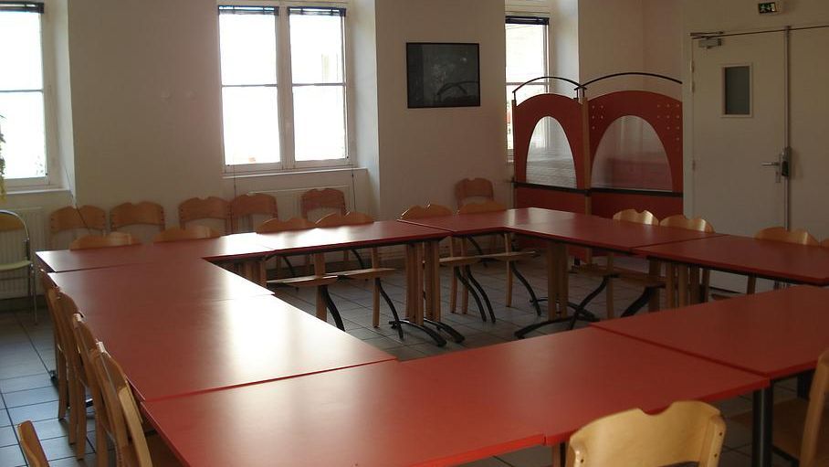 Salle de réunion 6